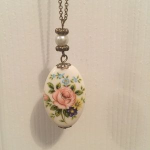 🚫SOLD Floral, pearl, and bronze pendant necklace